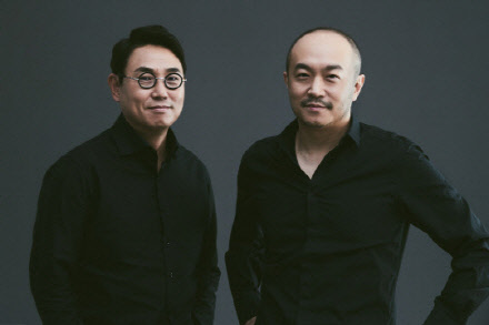 여민수 카카오 공동대표(왼쪽)와 조수용 공동대표. 카카오 제공